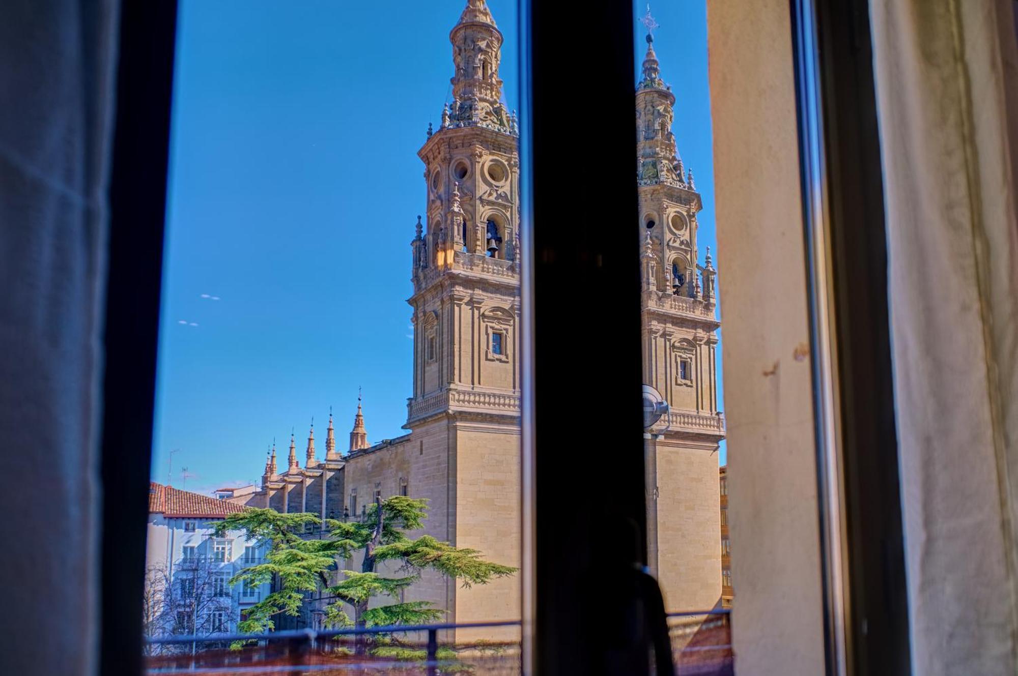Balcon Del Mercado By Clabao Логроньо Экстерьер фото